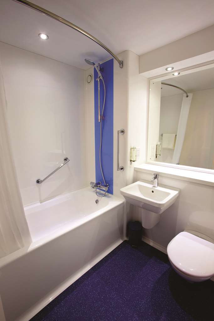 Travelodge Yeovil Podimore 일체스터 객실 사진